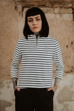 Lade das Bild in den Galerie-Viewer, Vokuhila Oberteil Ringel mit Turtleneck