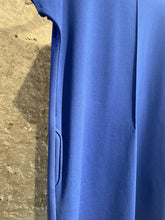 Lade das Bild in den Galerie-Viewer, Basic-Kleid in königsblau
