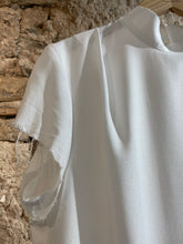 Lade das Bild in den Galerie-Viewer, Bluse mit Stehkragen und Kurzarm