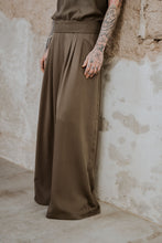 Lade das Bild in den Galerie-Viewer, Hose Zürich aus Tencel