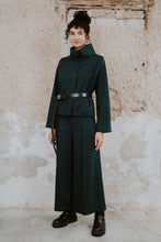 Lade das Bild in den Galerie-Viewer, Jacke Zürich kastig geschnitten