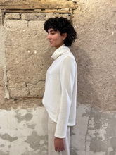 Lade das Bild in den Galerie-Viewer, Merinopullover Rolli Légère