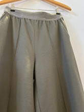 Lade das Bild in den Galerie-Viewer, Culotte Hose extra weit