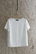 Lade das Bild in den Galerie-Viewer, Oberteil Crinkle kastig geschnitten, offwhite