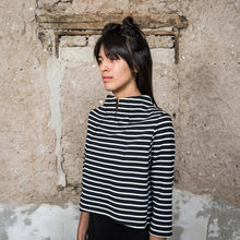 Lade das Bild in den Galerie-Viewer, Vokuhila Oberteil Ringel mit Turtleneck