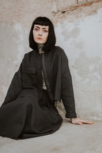 Lade das Bild in den Galerie-Viewer, Overshirt Cropped / Kurzjacke
