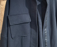 Lade das Bild in den Galerie-Viewer, Overshirt unisex
