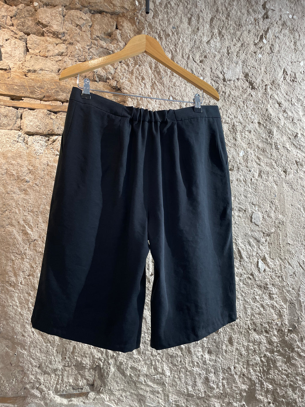 Bermuda Knielang / kurze Hose