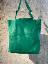 Lade das Bild in den Galerie-Viewer, X-Bag Trippen
